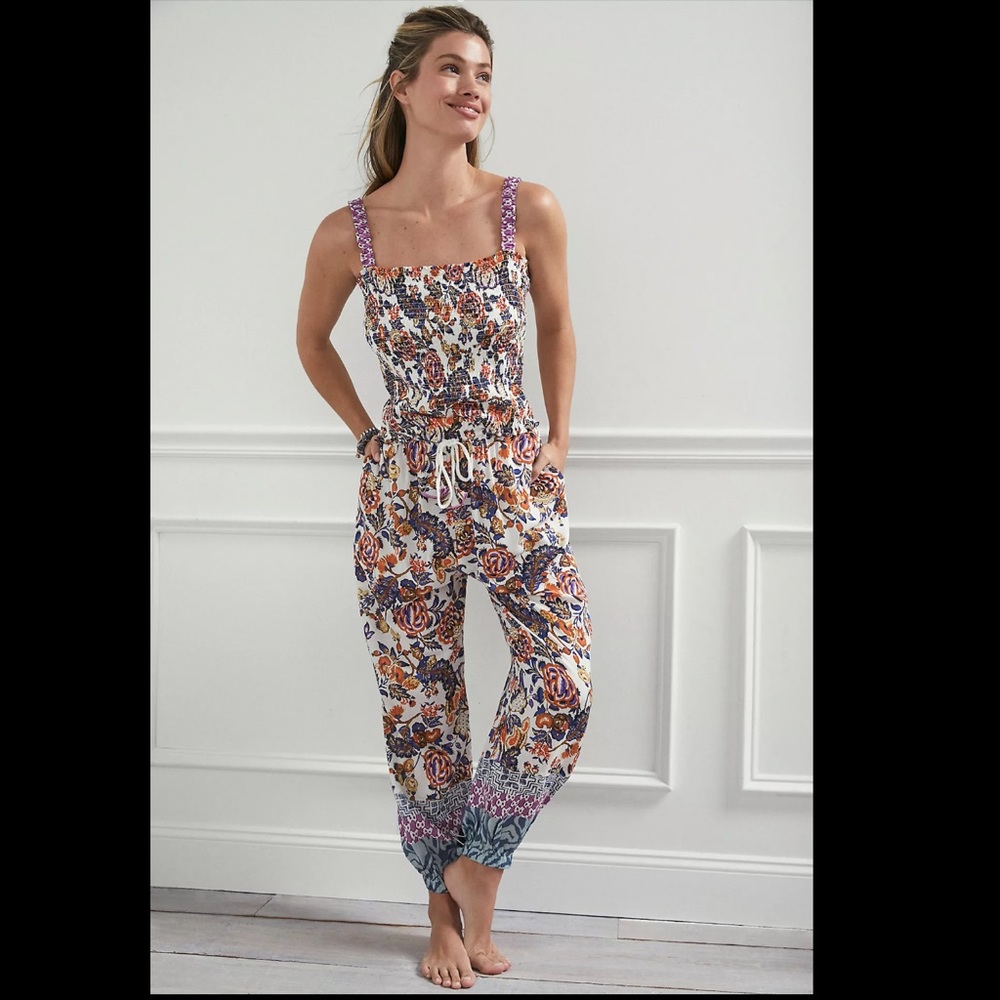 Anthropologie Verona Set